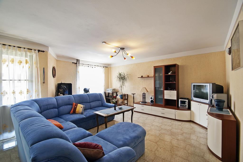 Apartments Elda 로비니 객실 사진