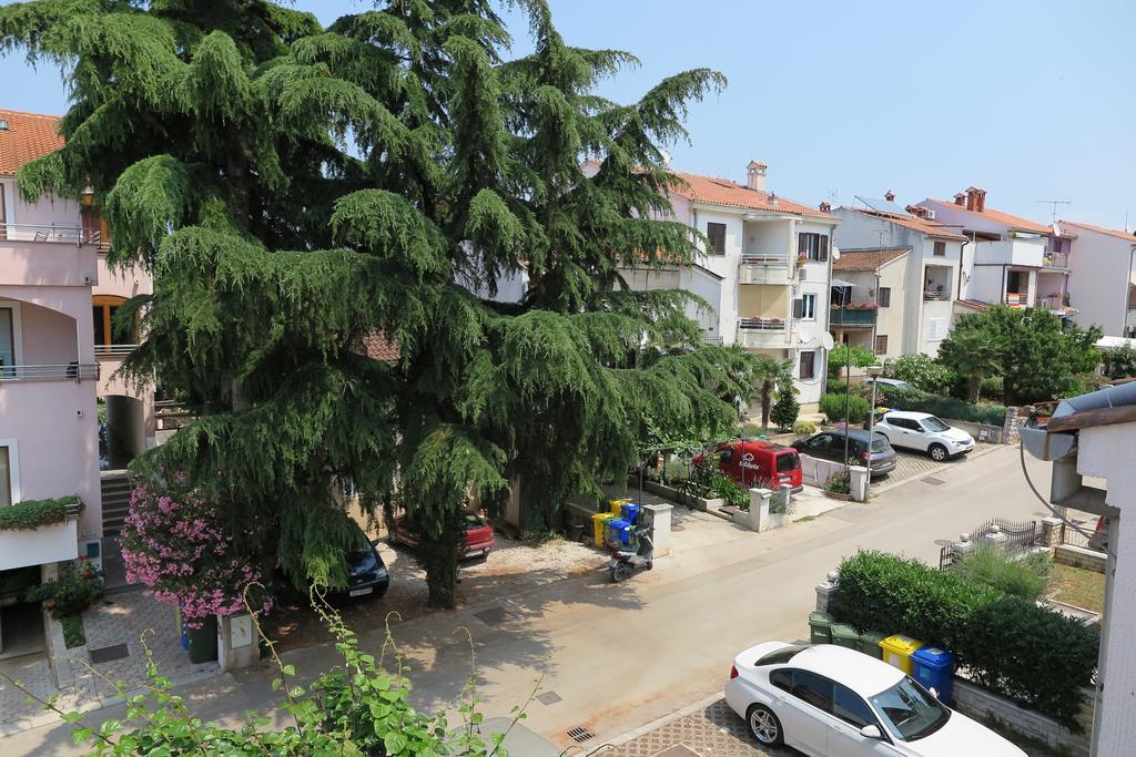 Apartments Elda 로비니 외부 사진